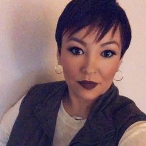 Meet your Posher, Angela